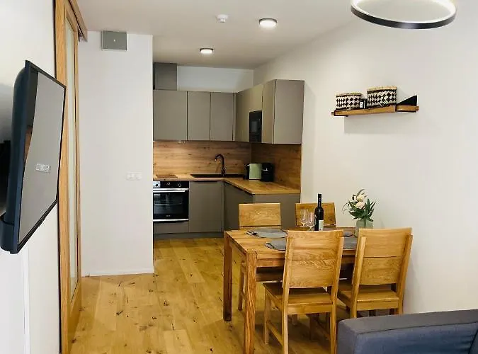 Stylovy Ski&bike, Apartament *